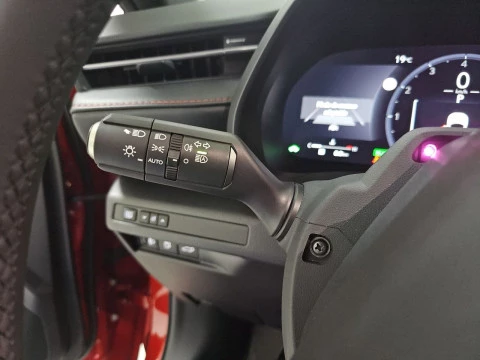 Lexus LBX 1.5 136cv HEV Emotion+