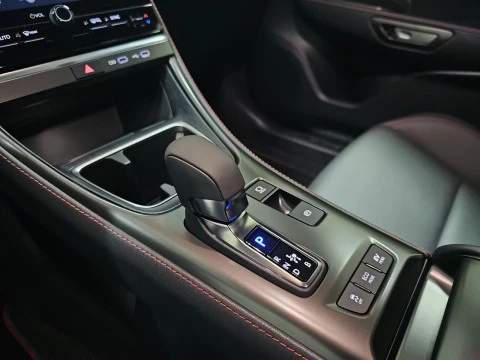 Lexus LBX 1.5 136cv HEV Emotion+