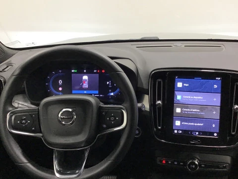 Volvo XC40 2.0 B3 G Core Auto