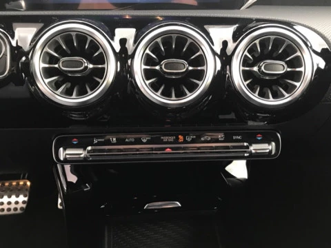 Mercedes-Benz Clase A  200 d Compacto