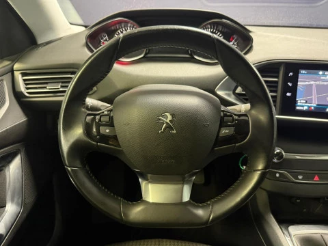 Peugeot 308 5p Style BlueHDi 130 S&S