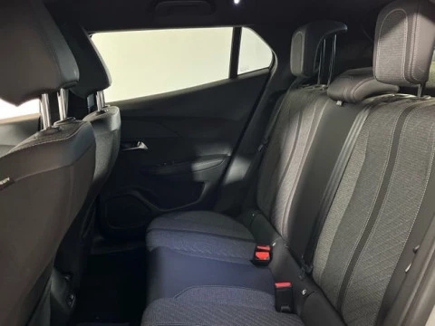 Peugeot 2008 Allure Pack Puretech 100 S&S 6 Vel. MAN