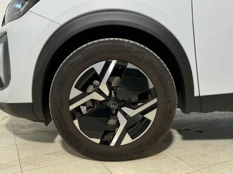 Peugeot 2008 Allure Pack Puretech 100 S&S 6 Vel. MAN