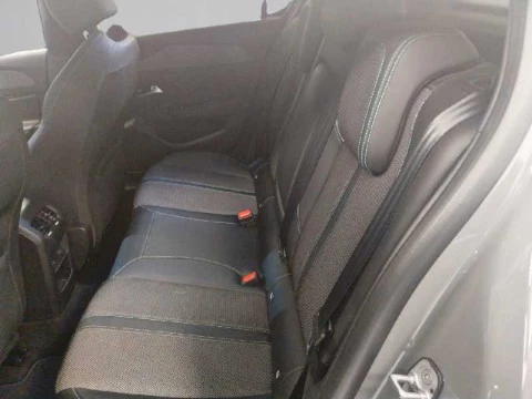 Peugeot 308 Nuevo  5p Allure Gasolina 130 S&S 6 Vel. MAN