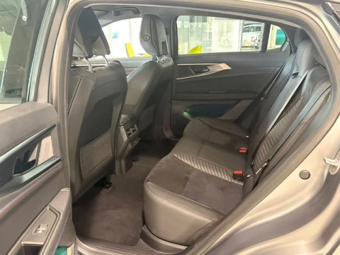 Renault Rafale Esprit Alpine full hybrid E-Tech 147kW