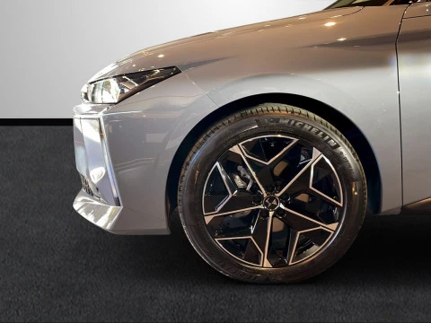 DS Nº4 Hybrid 145 Étoile Alcantara@