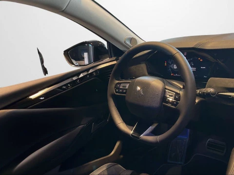 DS Nº4 Hybrid 145 Étoile Alcantara@