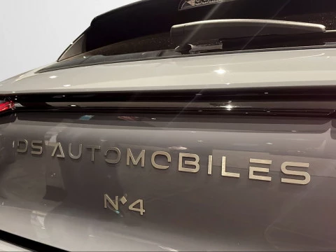 DS Nº4 Hybrid 145 Étoile Alcantara@