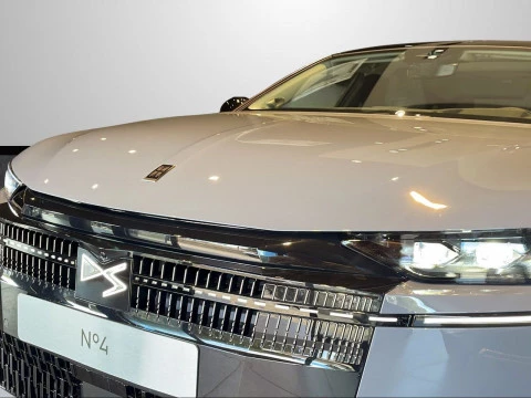 DS Nº4 Hybrid 145 Étoile Alcantara@