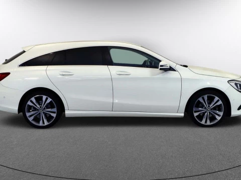 Mercedes-Benz CLA-CLASS CLA 200 D DCT SHOOTING BRAKE 5P