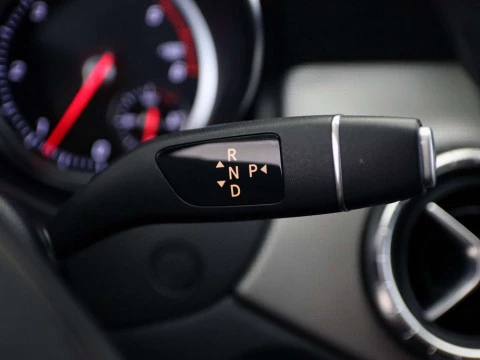 Mercedes-Benz CLA-CLASS CLA 200 D DCT SHOOTING BRAKE 5P