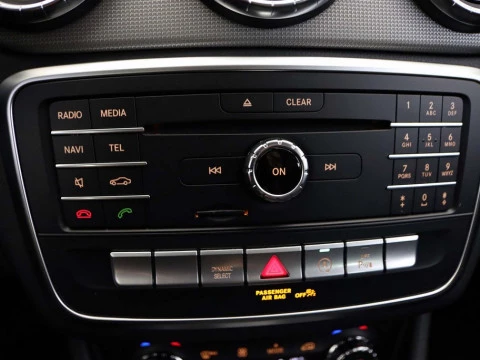 Mercedes-Benz CLA-CLASS CLA 200 D DCT SHOOTING BRAKE 5P