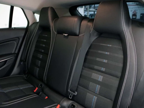 Mercedes-Benz CLA-CLASS CLA 200 D DCT SHOOTING BRAKE 5P