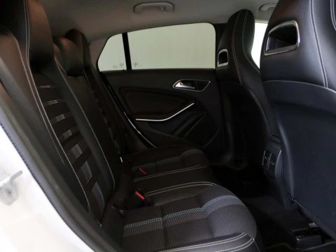 Mercedes-Benz CLA-CLASS CLA 200 D DCT SHOOTING BRAKE 5P