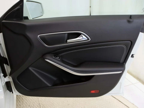 Mercedes-Benz CLA-CLASS CLA 200 D DCT SHOOTING BRAKE 5P