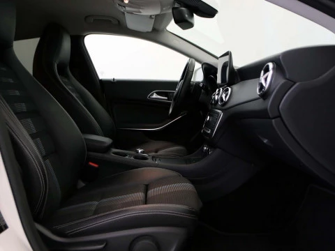 Mercedes-Benz CLA-CLASS CLA 200 D DCT SHOOTING BRAKE 5P