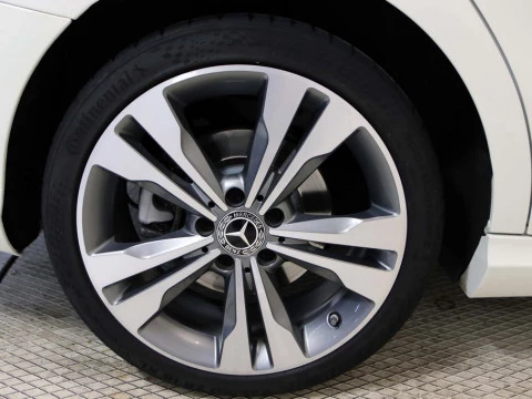 Mercedes-Benz CLA-CLASS CLA 200 D DCT SHOOTING BRAKE 5P