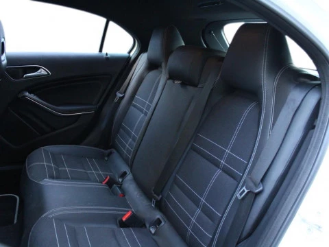 Mercedes-Benz Clase A 220 CDI Aut. Urban