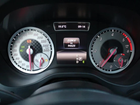 Mercedes-Benz Clase A 220 CDI Aut. Urban