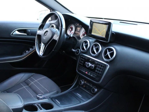 Mercedes-Benz Clase A 220 CDI Aut. Urban