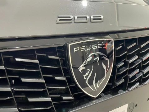 Peugeot 208 Allure HYBRID 110 eDCS6