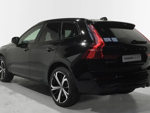 Volvo XC60 XC60 Recharge Ultimate, T6 plug-in hybrid eAWD, El?ctrico/Gasolina, Dark