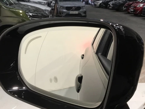 Volvo XC60 XC60 Recharge Ultimate, T6 plug-in hybrid eAWD, El?ctrico/Gasolina, Dark