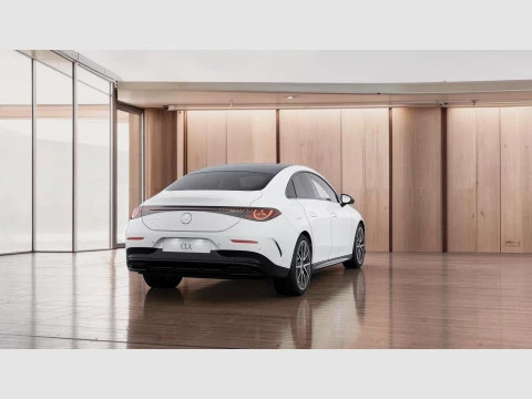 Mercedes-Benz CLA  250+ con tecnologia EQ