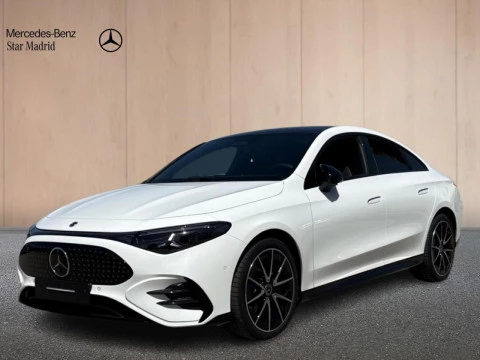 Mercedes-Benz CLA  250+ con tecnologia EQ