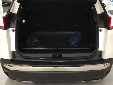 Peugeot 3008 1.6BLUEHDI 88KW (120CV) ALLURE S&S