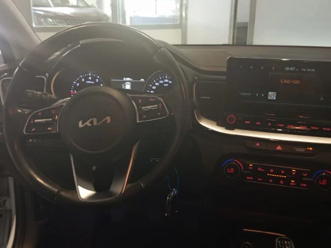 Kia XCeed  1.5 MHEV Tech