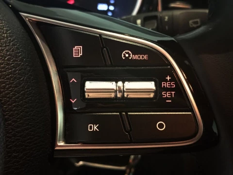 Kia XCeed  1.5 MHEV Tech