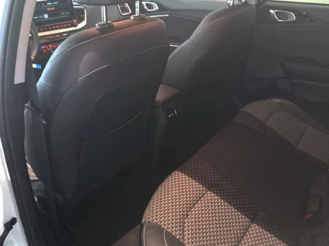 Kia XCeed  1.5 MHEV Tech