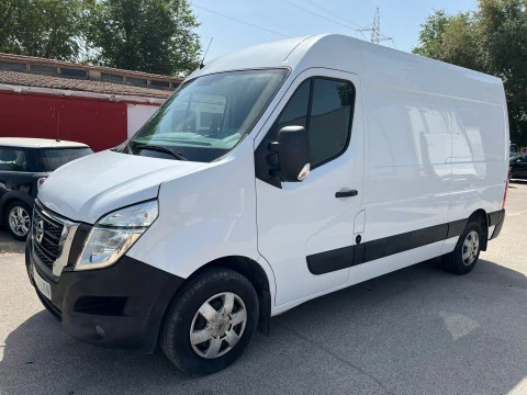 Nissan NV400 L2 H2 136CV