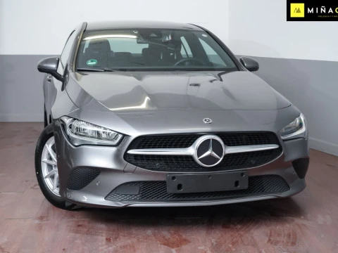 Mercedes-Benz 180D CLA Shoting Brake DCT 116CV
