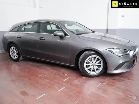 Mercedes-Benz 180D CLA Shoting Brake DCT 116CV