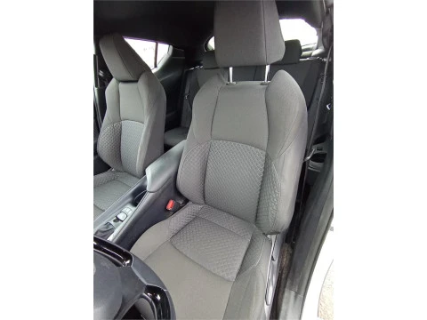Toyota C-HR C-HR 125H Active