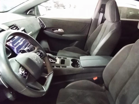 DS 7 Crossback 1.5 BLUEHDI D.E. 96KW PERFORM. LINE AUTO 5P