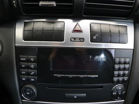 Mercedes-Benz C-CLASS CLASE C 180 K AVANTGARDE ESTATE 5P