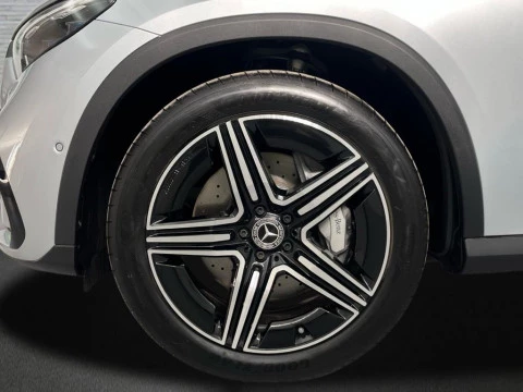 Mercedes-Benz GLC 220 d 4MATIC