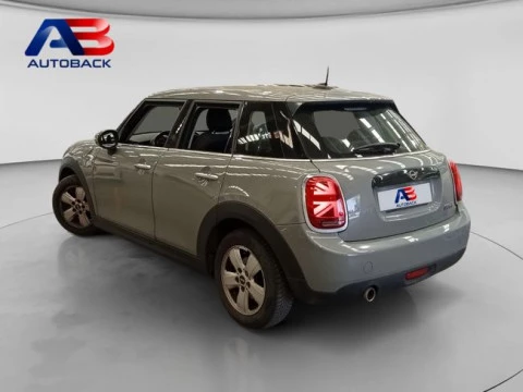 MINI COOPER 5 PUERTAS