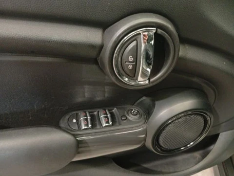 MINI COOPER 5 PUERTAS