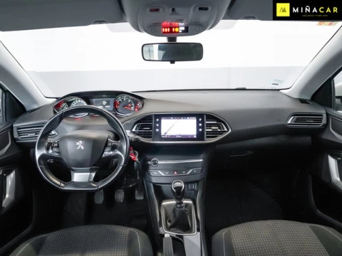 Peugeot 308 5P Allure BlueHDi 100 SS 6 Vel. MAN