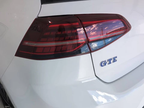 Volkswagen Golf GTE 1.4 TSI e-Power 150kW (204CV) DSG