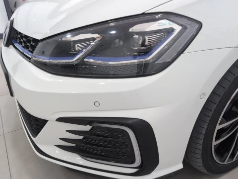 Volkswagen Golf GTE 1.4 TSI e-Power 150kW (204CV) DSG