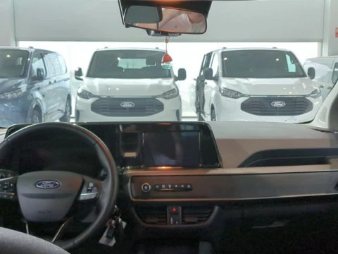 Ford Tourneo Courier 1.0 Ecoboost 92kW (125CV) Trend