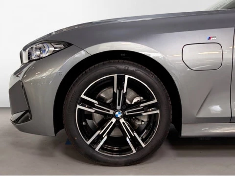BMW Serie 3 330e 215 kW (292 CV)