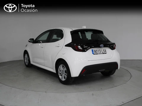 Toyota Yaris 1.5 120H Business Plus