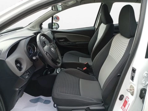 Toyota Yaris 1.5 100H Active Tech