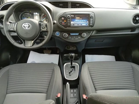 Toyota Yaris 1.5 100H Active Tech